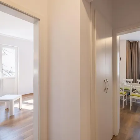 Peaceful Downtown Location - 2 Bedroom By Flat Manаger *