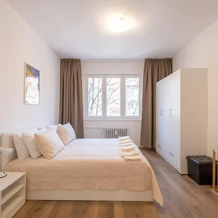 Peaceful Downtown Location - 2 Bedroom