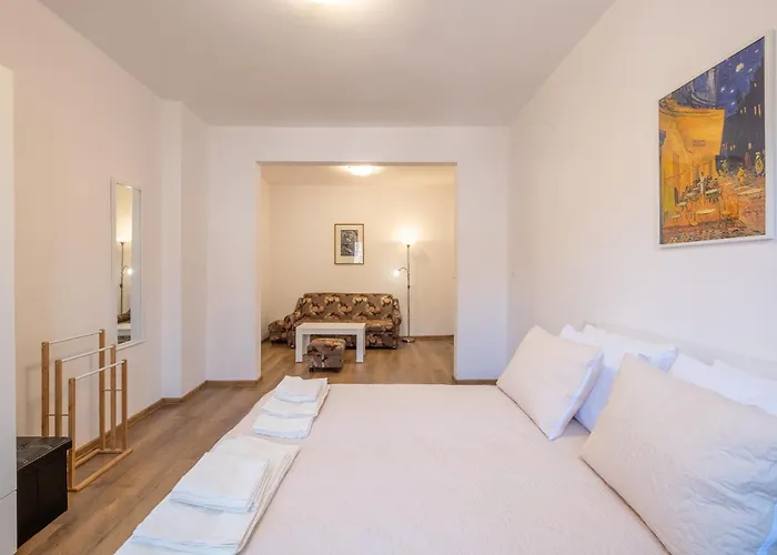 Appartamento Peaceful Downtown Location - 2 Bedroom