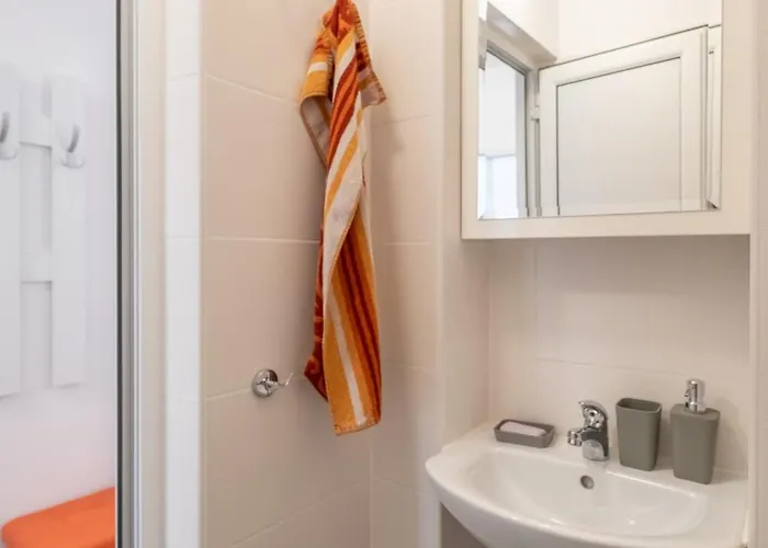 Appartamento Peaceful Downtown Location - 2 Bedroom