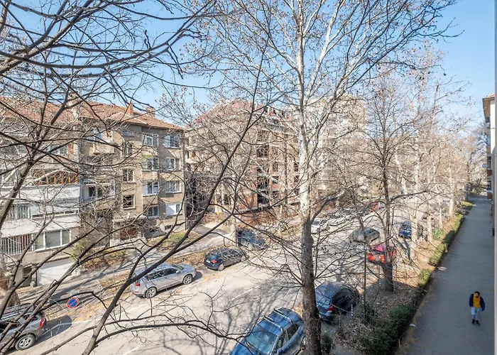 Peaceful Downtown Location - 2 Bedroom Appartamento *