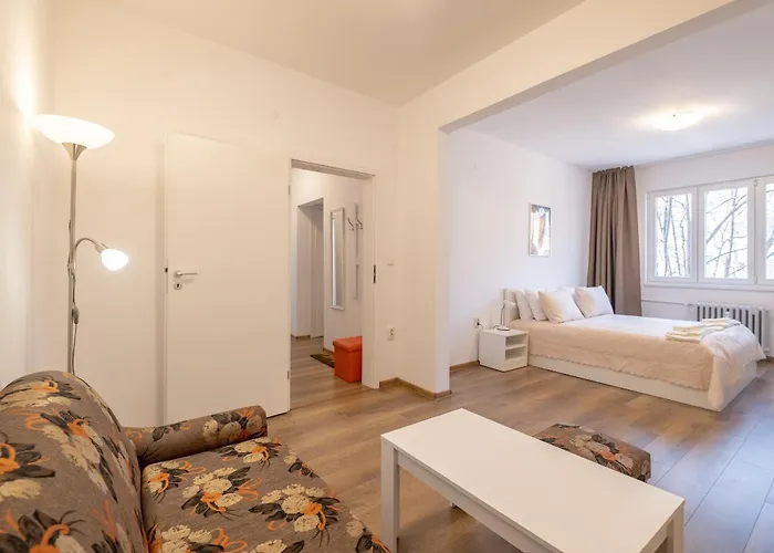 Appartamento Peaceful Downtown Location - 2 Bedroom *